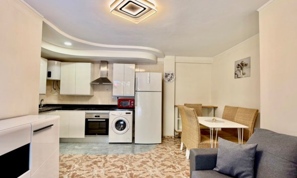 Revente - Apartment -
Torrevieja - Costa Blanca