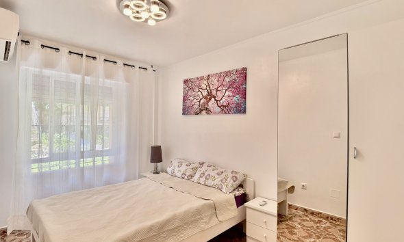 Revente - Apartment -
Torrevieja - Costa Blanca