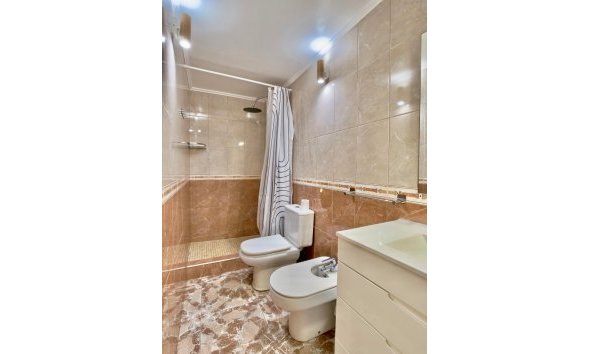 Revente - Apartment -
Torrevieja - Costa Blanca