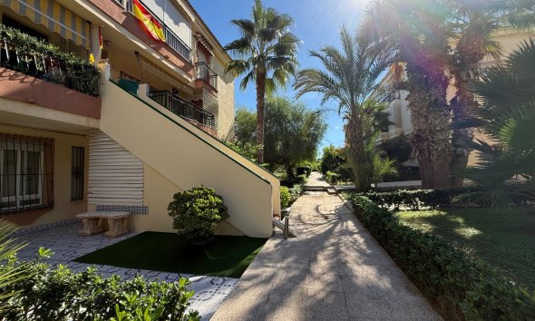 Revente - Apartment -
Torrevieja - Costa Blanca