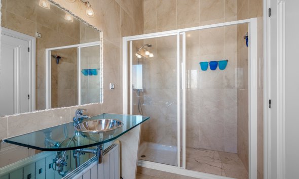 Revente - Duplex Penthouse -
Dehesa de Campoamor - Costa Blanca