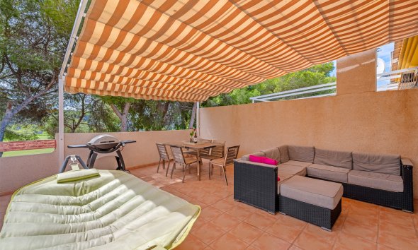 Revente - Duplex Penthouse -
Dehesa de Campoamor - Costa Blanca
