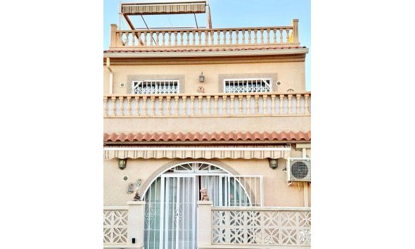 Resale - Town House -
Torrevieja - Costa Blanca