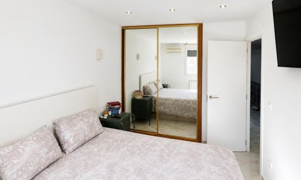 Resale - Town House -
Torrevieja - Costa Blanca
