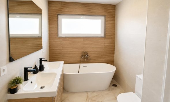 Resale - Town House -
Torrevieja - Costa Blanca
