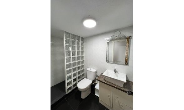 Resale - Town House -
Torrevieja - Costa Blanca