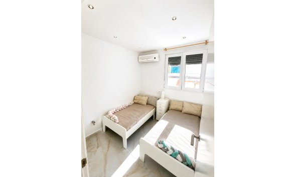 Resale - Town House -
Torrevieja - Costa Blanca
