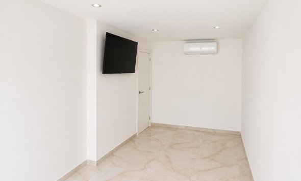 Resale - Town House -
Torrevieja - Costa Blanca