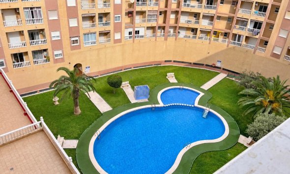 Revente - Attique -
Torrevieja - Parque de las Naciones