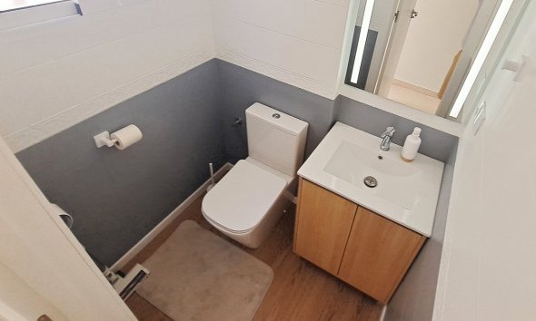 Revente - Town House -
Villamartin - Costa Blanca
