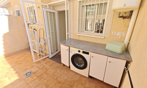 Revente - Town House -
Villamartin - Costa Blanca