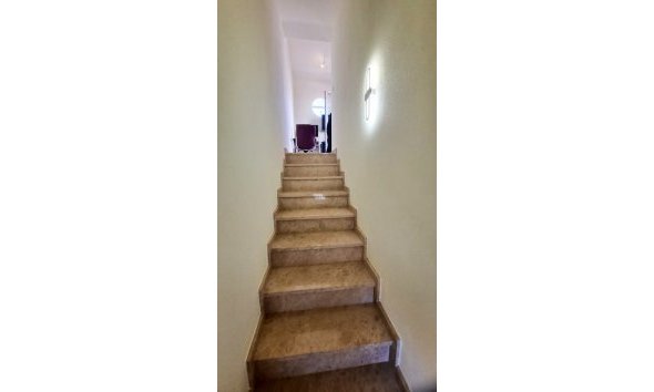 Revente - Town House -
Villamartin - Costa Blanca