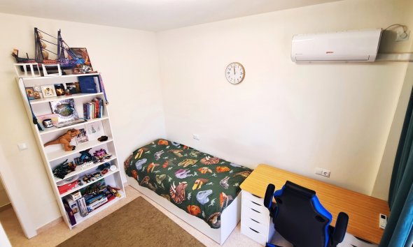 Revente - Town House -
Villamartin - Costa Blanca