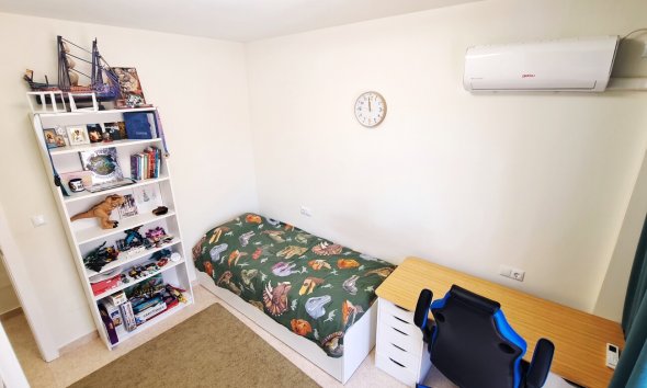 Revente - Town House -
Villamartin - Costa Blanca