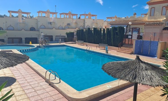Revente - Town House -
Villamartin - Costa Blanca