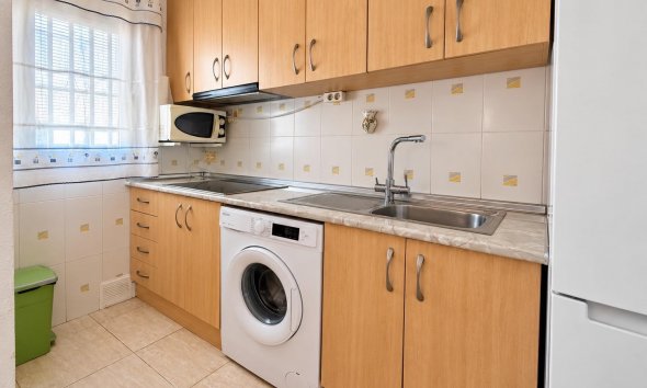 Resale - Apartment -
Torrevieja - Los Europeos