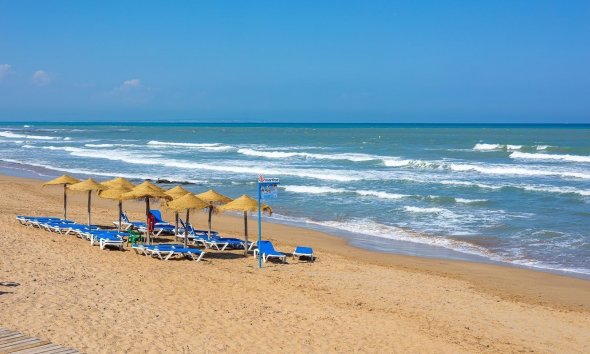 Resale - Apartment -
Torrevieja - Los Europeos