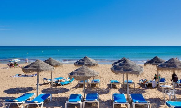 Resale - Apartment -
Torrevieja - Los Europeos