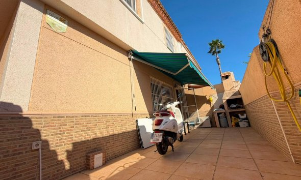 Revente - Quad House -
Torrevieja - Carrefour