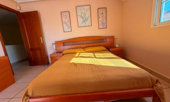 Revente - Quad House -
Torrevieja - Carrefour