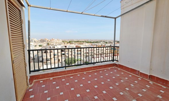 Revente - Attique -
Torrevieja - Habaneras