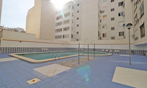 Revente - Attique -
Torrevieja - Habaneras