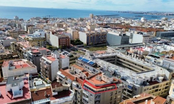 Revente - Apartment -
Torrevieja - Costa Blanca