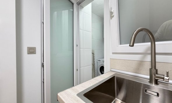 Revente - Apartment -
Torrevieja - Centro