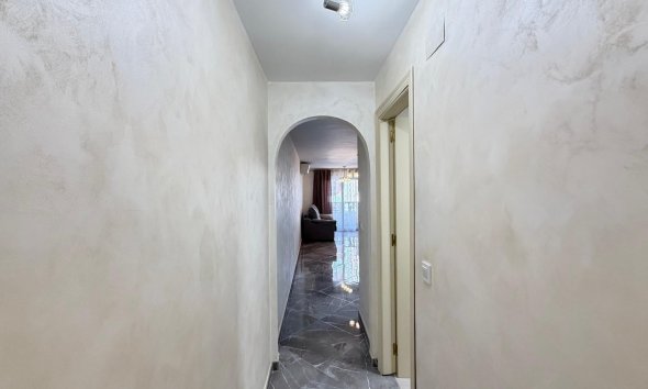 Revente - Apartment -
Torrevieja - Playa del Cura