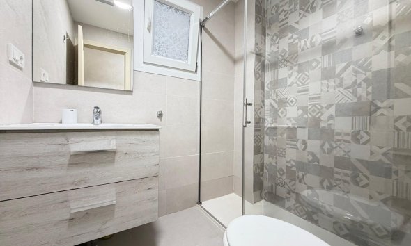 Revente - Apartment -
Torrevieja - Playa del Cura