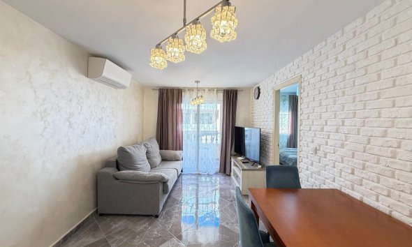 Revente - Apartment -
Torrevieja - Playa del Cura