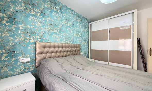 Revente - Apartment -
Torrevieja - Playa del Cura