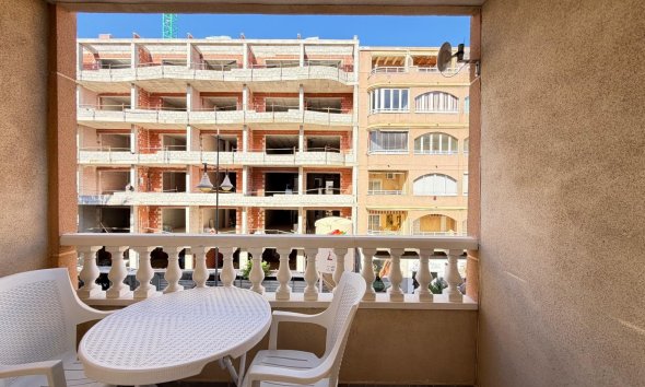 Revente - Apartment -
Torrevieja - Playa del Cura