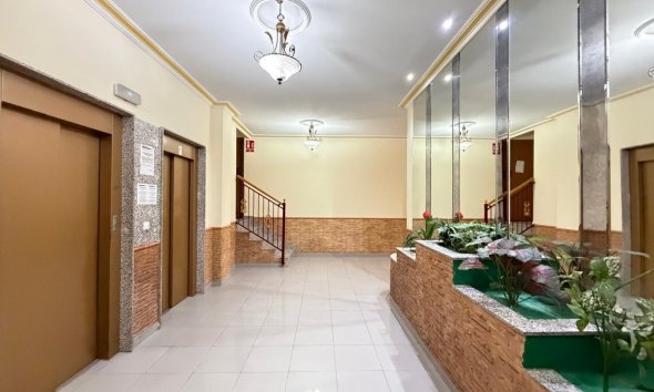 Revente - Apartment -
Torrevieja - Playa del Cura