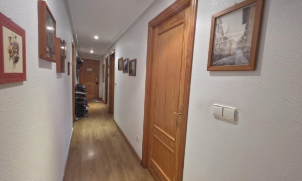 Revente - Apartment -
Torrevieja - Playa del Cura