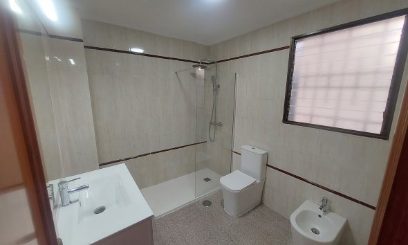 Revente - Town House -
Pilar de la Horadada - Costa Blanca