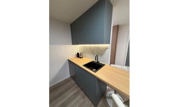 Revente - Apartment -
Torrevieja - Centro