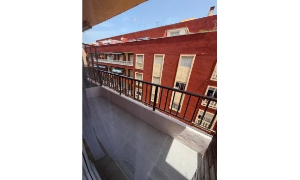 Revente - Apartment -
Torrevieja - Playa de los Locos