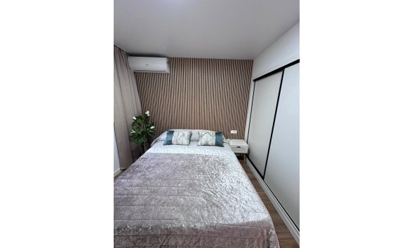 Revente - Apartment -
Torrevieja - Playa de los Locos