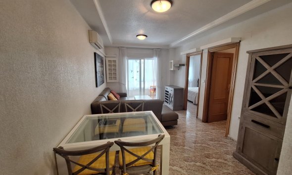 Revente - Apartment -
Torrevieja - Estacion De Autobuses