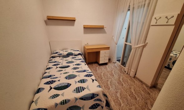 Revente - Apartment -
Torrevieja - Estacion De Autobuses
