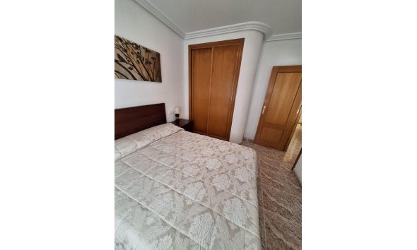 Revente - Apartment -
Torrevieja - Estacion De Autobuses
