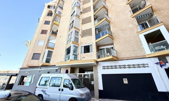 Revente - Apartment -
Torrevieja - Playa del Cura