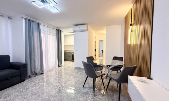 Revente - Apartment -
Torrevieja - Playa del Cura