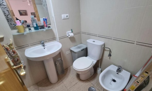 Revente - Apartment -
Torrevieja - Centro