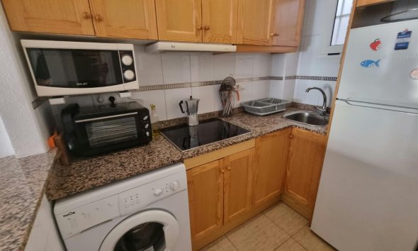 Revente - Apartment -
Torrevieja - Centro