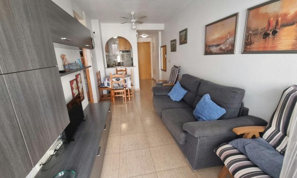 Revente - Apartment -
Torrevieja - Centro