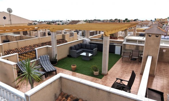 Revente - Semi Detached -
Villamartin - Costa Blanca