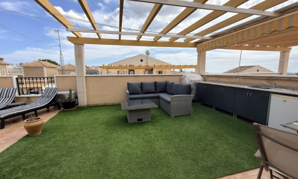Revente - Semi Detached -
Villamartin - Costa Blanca