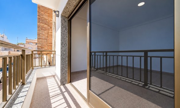 Revente - Town House -
Pilar de la Horadada - Costa Blanca